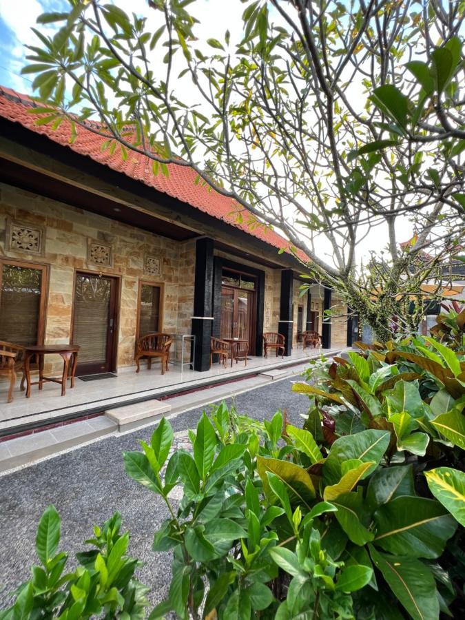 Nari Homestay Canggu Buitenkant foto